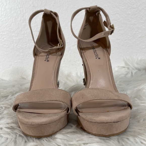 Shoe Dazzle Alisha Crystal Embellished Block Heel Platform Size 9.5 - Picture 4 of 12